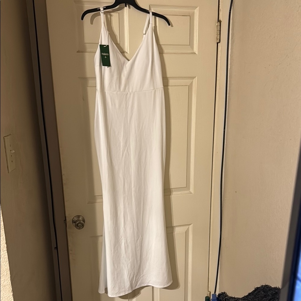 Elegant White Maxi Dress